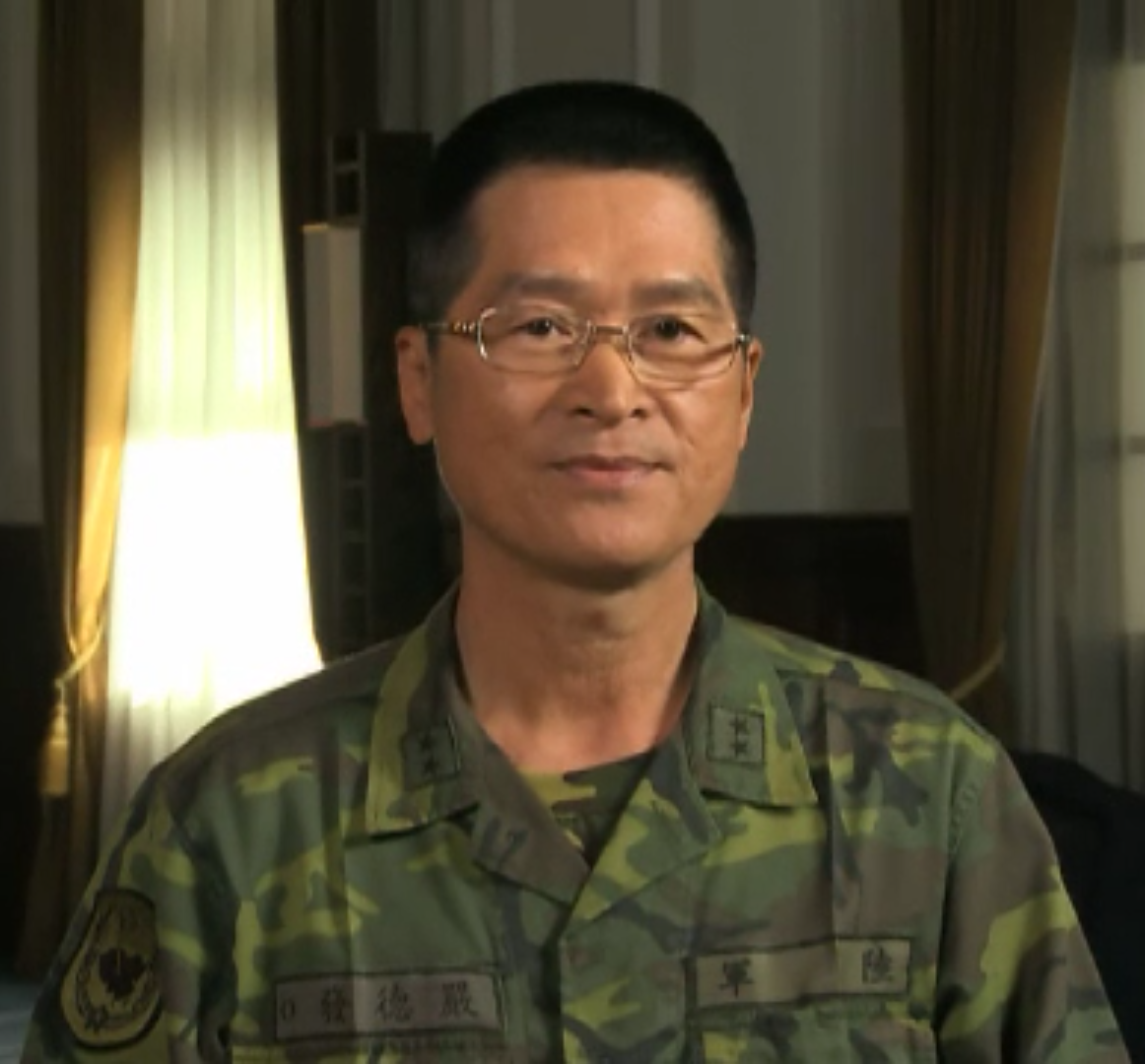Army_(ROCA)_Lieutenant_General_Yen_Teh-fa_܊Ќ(yn)°l(f)_(20100313_y(tng)·(gu)Lӛ).png