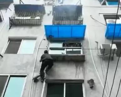 \